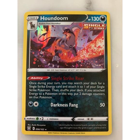 Houndoom V Pokemon Card - Picture 7 of 8